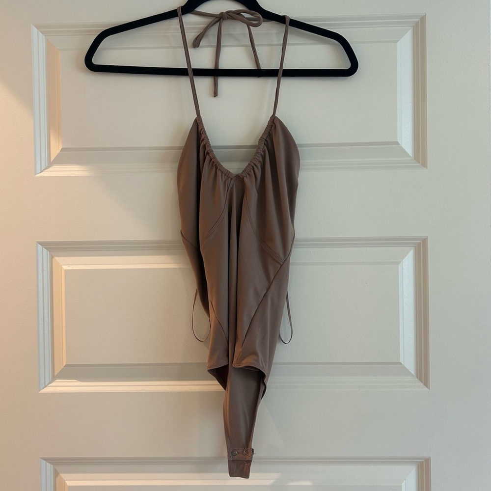 Abercrombie & Fitch brown halter bodysuit - Picture 3 of 5